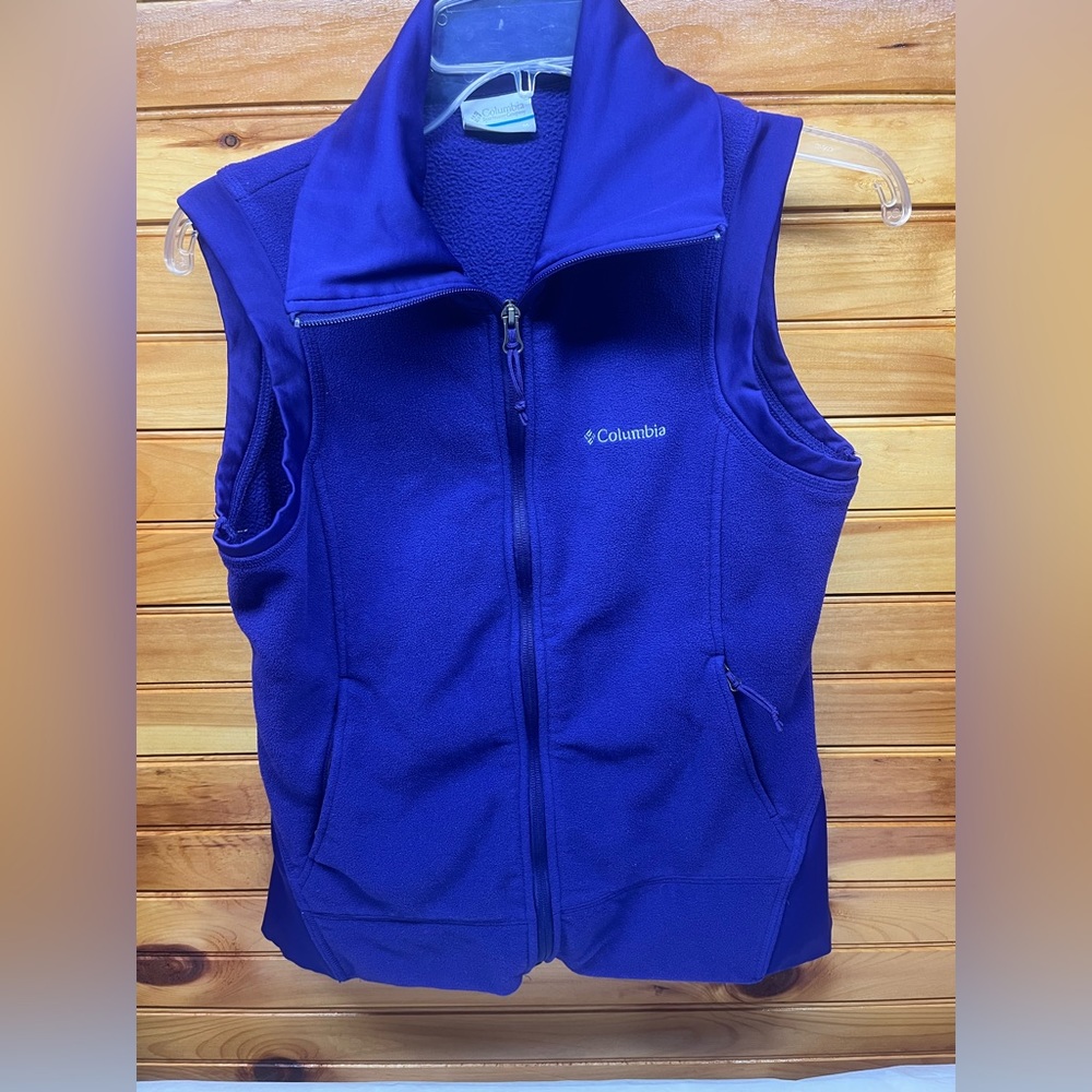 womens columbia vest size medium‎